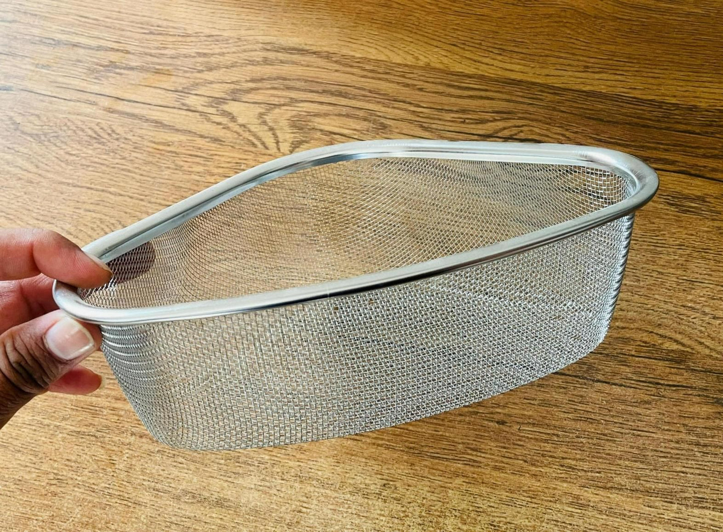 Kitchen Sink Drain Basket – Triangle Shape Stainless Steel for Easy Draining